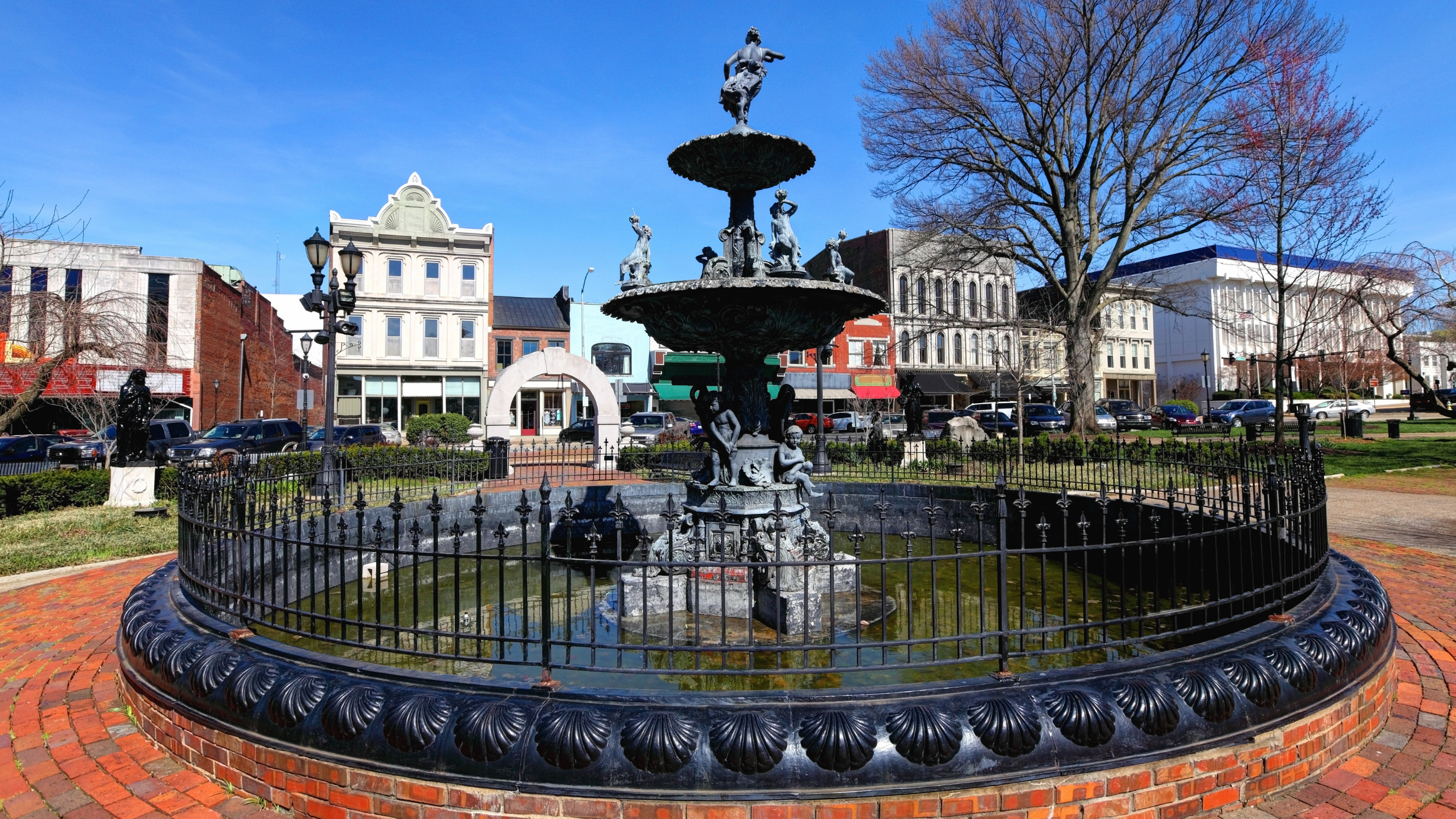 How to Evaluate Neighborhoods When Buying a Home in Bowling Green | Crye-Leike Executive Realty